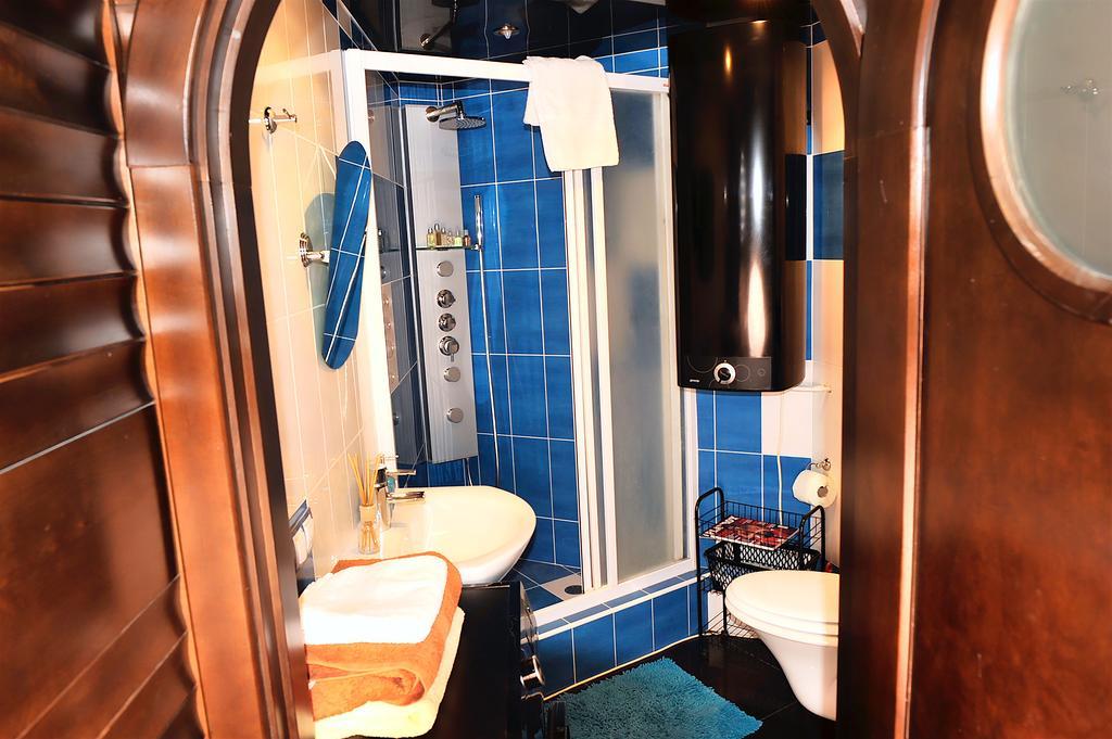 The Sky Loft Apartment เคียฟ ภายนอก รูปภาพ